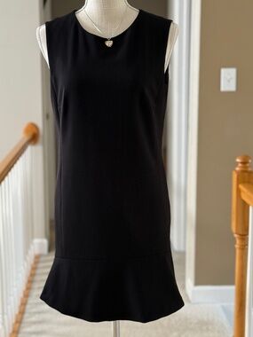 Esprit Womens Black Sleeveless LBD Textured Shift Dress with Flounce Hem Size 6